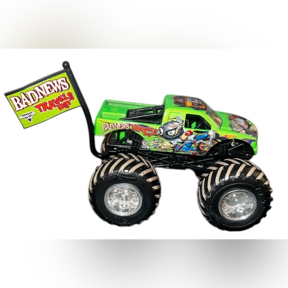 Monster Jam Truck “Bad News Travels Fast” with Mud Tread Tires and Flag - Picture 1 of 5